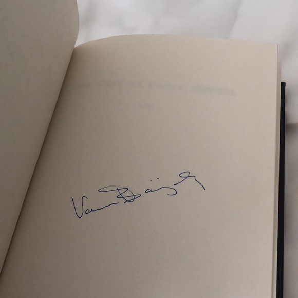 MINT CONDITION SIGNED FIRST EDITION FRANKLIN LIBRARY BOOK - Picture 8 of 10